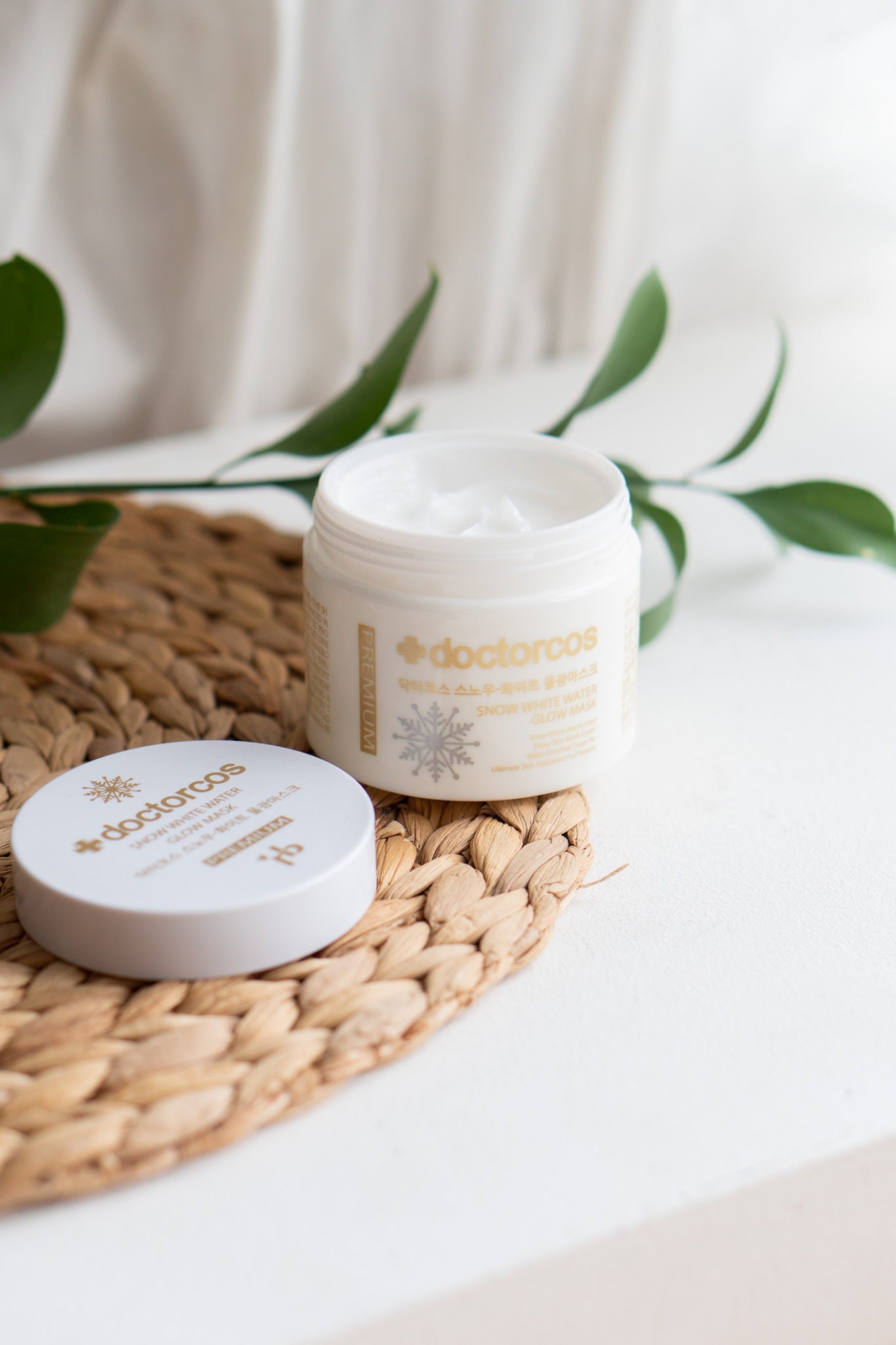 E. [Doctorcos] Snow White Water Glow Mask x 4