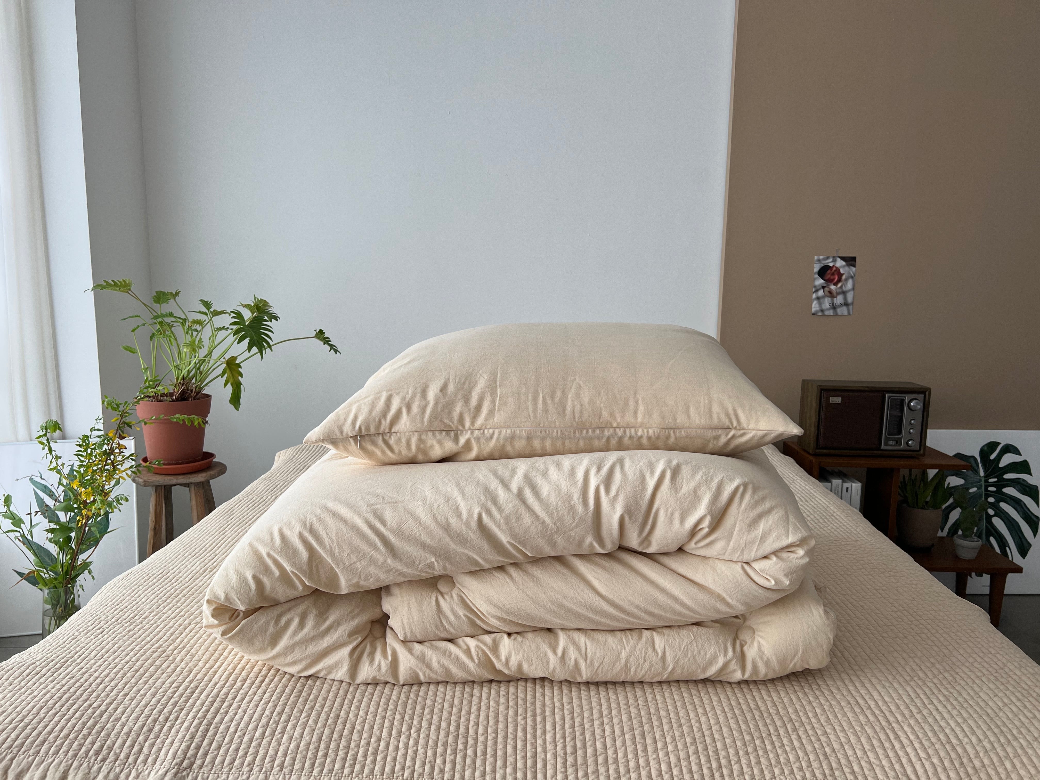 B. BBANG BBANG Pigment Washing Cotton Bedding Set (Q)
