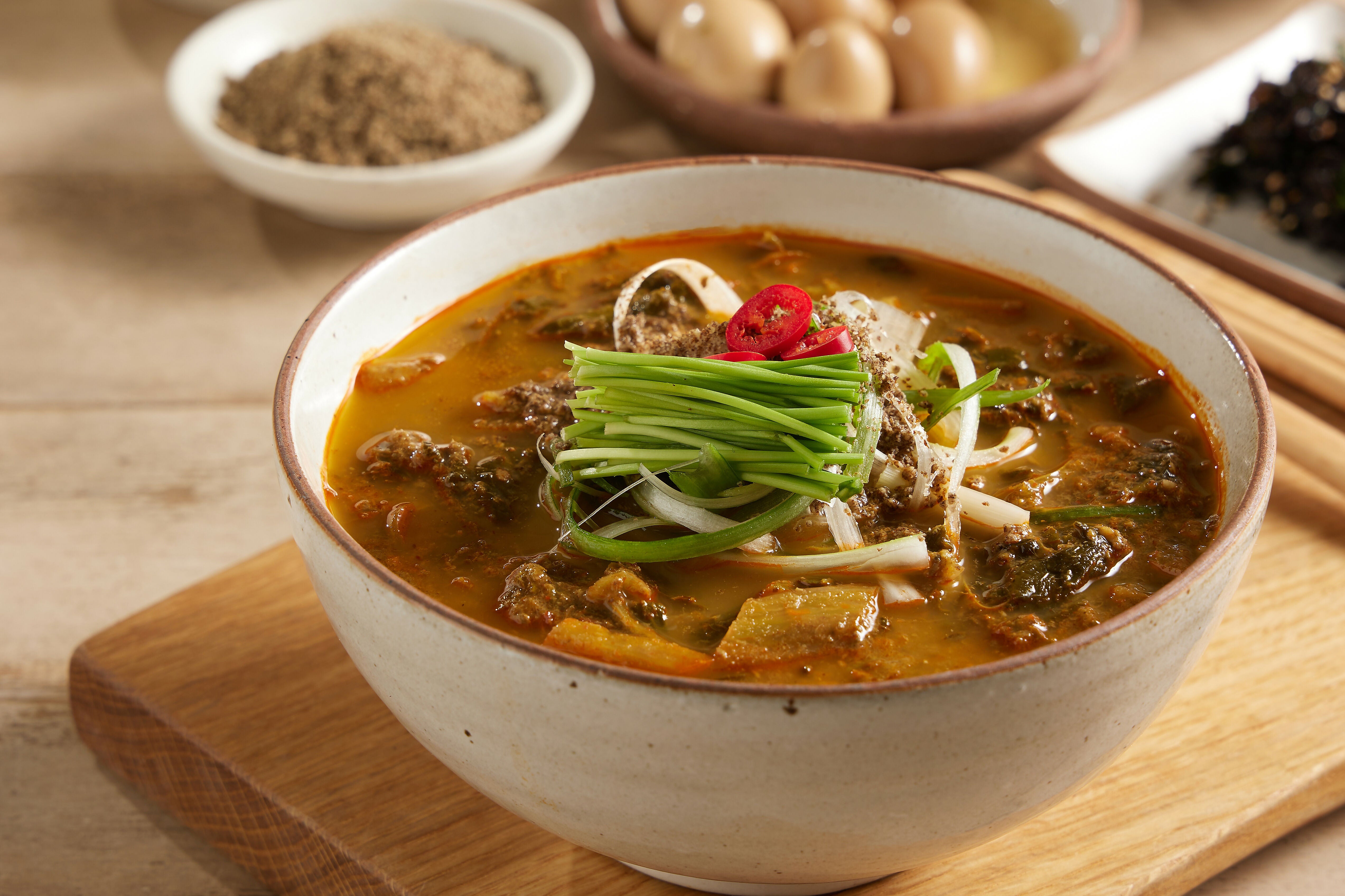 D. Lee Hodam Traditional Namwon Chueotang (Loach Soup) 300g (Buy 5, Get 1 Free)