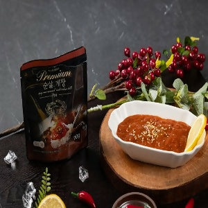 B. Premium Boneless Marinated Crab (Soy Sauce + Spicy) 20 Servings