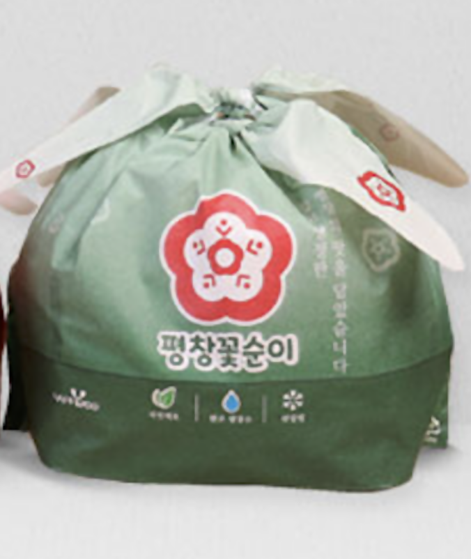 A. Pyeongchang Kkotsooni Highland Napa Cabbage Kimchi 5kg + Pumpkin Mustard Leaf Kimchi 3kg Set