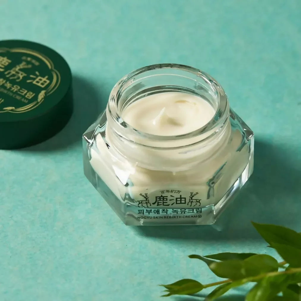 H. [CENTURY RECIPES] Deer Antler Oil Skincare 2+1 Set